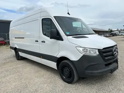 Używany Mercedes Sprinter 150 KM (110 kW) 2022 Biały Van