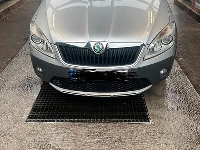 Gebraucht Skoda Fabia 86 PS (63 kW) 2011 Silber Kleinwagen