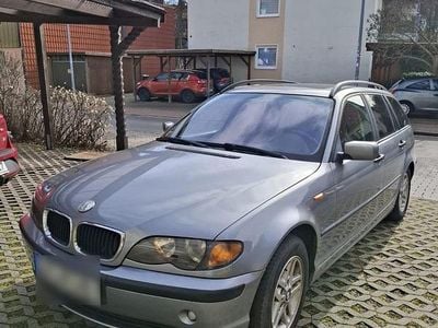 Gebraucht BMW 318 143 PS (105 kW) 2003 Grau Kombi