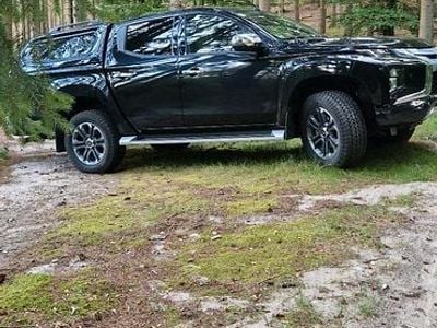 Usata Mitsubishi L200 Select 150 CV (110 kW) 2022 Nero Pick-up