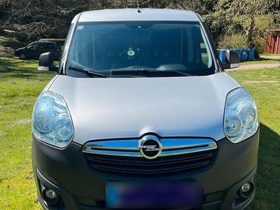 Usata Opel Combo 95 CV (69 kW) 2017 Argento Monovolume
