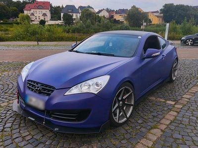 Rot Gebraucht 2011 Hyundai Genesis Coupé | 12.000 € (Etwas zu teuer)