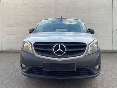 Mercedes Citan 109