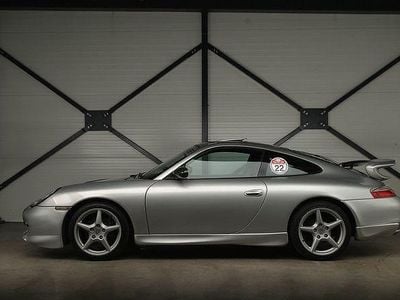 Second-hand Porsche 911 Carrera 300 CP (220 kW) 1998 Argintiu Coupe