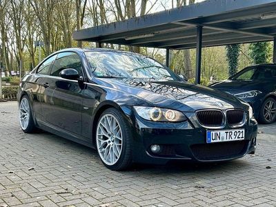 Gebraucht BMW 325 M Sport 265 PS (194 kW) 2008 Schwarz Coupé