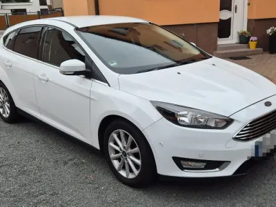 Gebraucht Ford Focus Titanium 150 PS (110 kW) 2015 Weiß Limousine