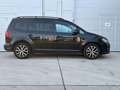 Gebraucht VW Touran Comfortline 105 PS (77 kW) 2014 Schwarz Van / Kleinbus