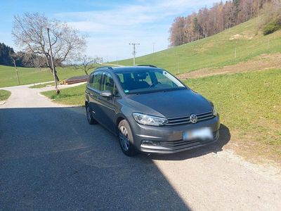 Usata VW Touran Comfortline 150 CV (110 kW) 2019 Grigio Monovolume