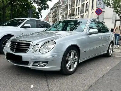 Gebraucht Mercedes E280 Avantgarde 231 PS (169 kW) 2006 Silber Limousine
