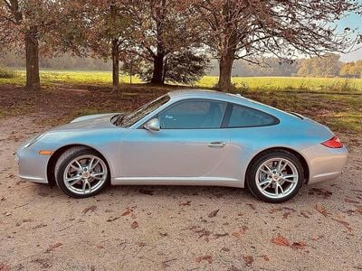 Porsche 911 Carrera