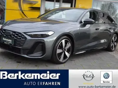 Gebraucht Audi A5 S-Line 204 PS (150 kW) 2025 Daytonagrau perleffekt Kombi