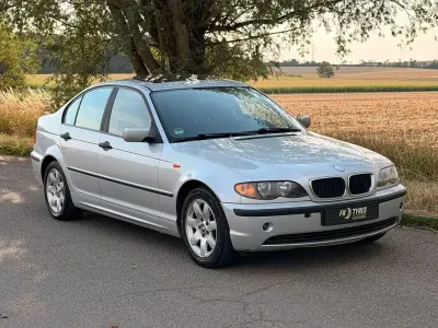 Gebraucht BMW 318 143 PS (105 kW) 2003 Silber Limousine