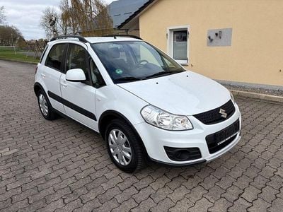 Usado Suzuki SX4 City 120 HP (88 kW) 2015 Branco SUV