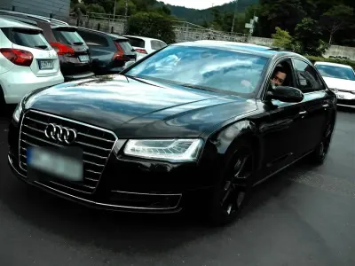 Gebraucht Audi A8L Comfort 385 PS (283 kW) 2015 Schwarz Limousine