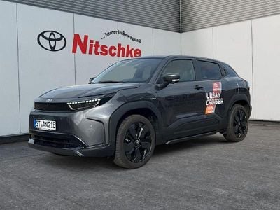 Neu Toyota Urban Cruiser Lounge 127 kW (174 PS) 2026 Graphite grey SUV