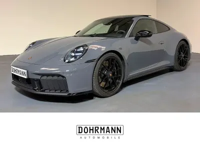 Usata Porsche 992 541 CV (397 kW) 2025 Grigio Coupé