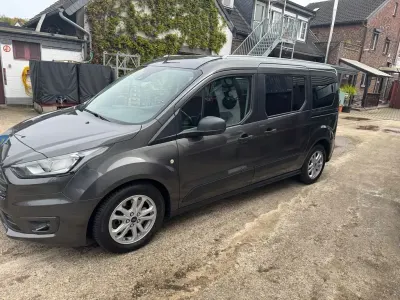 Używany Ford Transit Connect 101 KM (74 kW) 2019 Szary Minivan