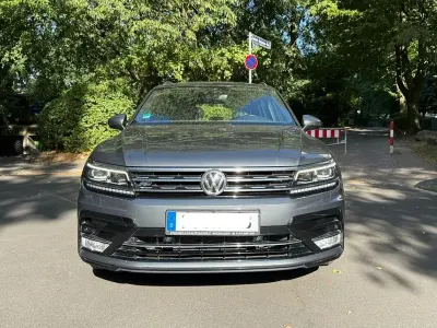Gebraucht VW Tiguan R-line 180 PS (132 kW) 2017 Grau SUV