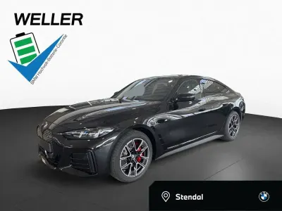 Neu BMW i4 M Sport 250 kW (340 PS) 2026 Saphirschwarz (schwarz) Limousine