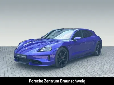 Nuova Porsche Taycan 4S Black Edition 439 kW (598 CV) 2026 Viola Berlina