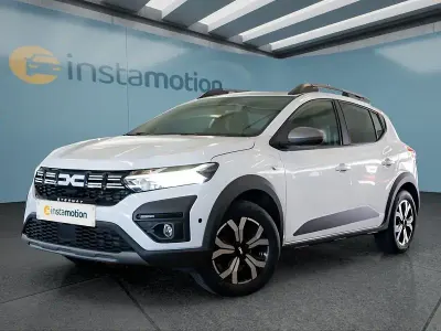 Gebraucht Dacia Sandero Stepway 91 PS (66 kW) 2023 Weiß Kleinwagen
