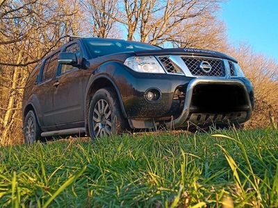 gebraucht Nissan Pathfinder 2.5 dCi DPF PLATINUM 4WD Automati...