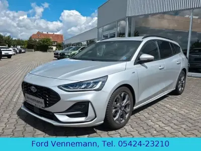 Gebraucht Ford Focus ST-Line 116 PS (85 kW) 2024 Polarsilber metallic Kombi