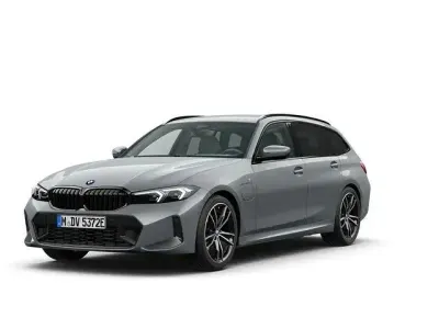 Używany BMW 330e M Sport 292 KM (214 kW) 2023 Szary Kombi