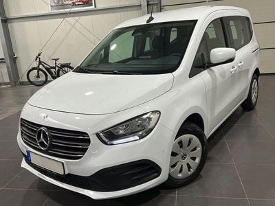 Mercedes T180