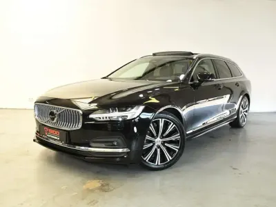 Gebraucht Volvo V90 Ultimate 197 PS (144 kW) 2025 Schwarz Kombi