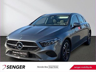 Nuova Mercedes A180 Advanced 136 CV (100 kW) 2025 Grigio Berlina