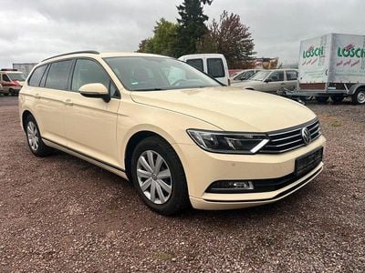 Usata VW Passat Comfortline 150 CV (110 kW) 2018 Beige Station wagon