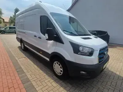 Gebraucht Ford E-Transit Trend 197 kW (269 PS) 2023 Andere Van