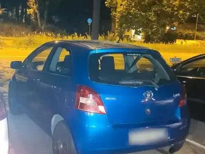 Gebraucht Toyota Yaris 85 PS (62 kW) 2006 Blau Coupé