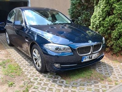 BMW 523