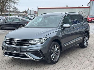 Gebraucht VW Tiguan Elegance 200 PS (147 kW) 2022 Grau SUV