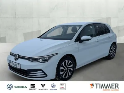 Gebraucht VW Golf VIII Active 150 PS (110 kW) 2022 Pure white Limousine