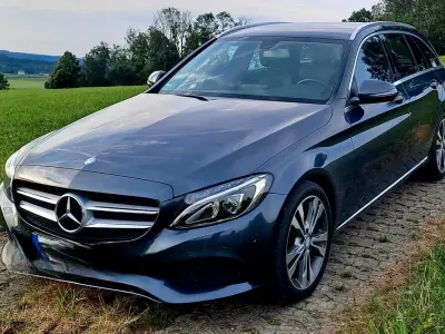 Gebraucht Mercedes C180 156 PS (114 kW) 2015 Grau Kombi