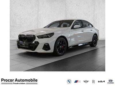 Weiß Gebraucht 2024 BMW 550e M Sport Limousine | 69.980 € (Guter Preis)