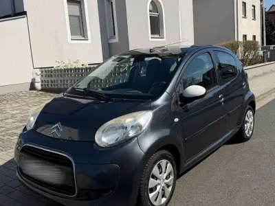 Gebraucht Citroën C1 68 PS (50 kW) 2011 Grau Kleinwagen