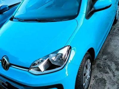 Usata VW up! 65 CV (47 kW) 2020 Blu Utilitaria