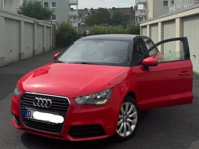 Gebraucht Audi A1 Sportback Attraction 90 PS (66 kW) 2013 Rot Kleinwagen
