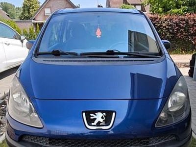 Peugeot 1007