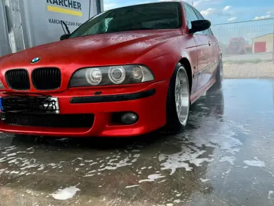 Gebraucht BMW 528 193 PS (141 kW) 1999 Rot Limousine