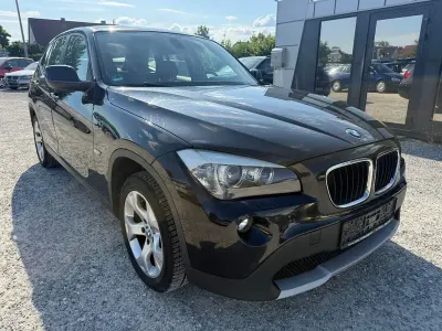 Gebraucht BMW X1 143 PS (105 kW) 2012 Schwarz SUV