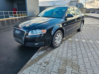 gebraucht Audi A4 Lim. 1.6 - Klima, Sitzheizung, Einparkhilfe, 8x bereift