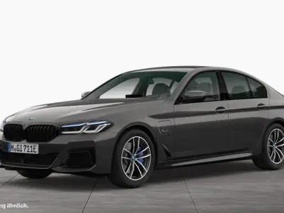 Gebraucht BMW 545e M Sport 286 PS (210 kW) 2022 Grau Limousine