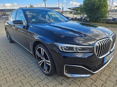 BMW 730