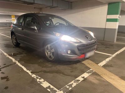 gebraucht Peugeot 207 1,6 HDI 110 Sport