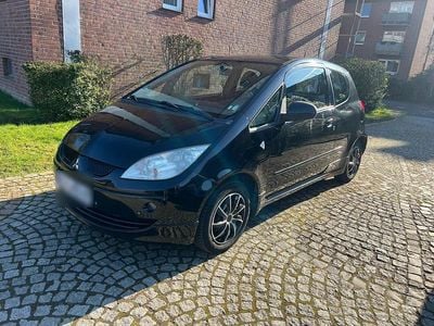 Usata Mitsubishi Colt 95 CV (69 kW) 2006 Nero Utilitaria